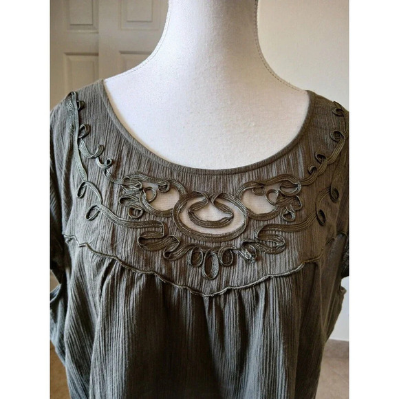 CJ Banks Blouse Womens 1X Top Short Sleeve Green Olive Scoop Neck - Picture 5 of 13